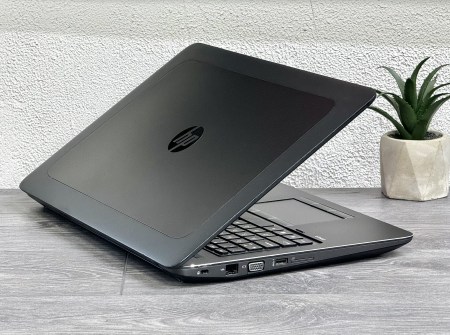 HP ZBook 15 G3 425